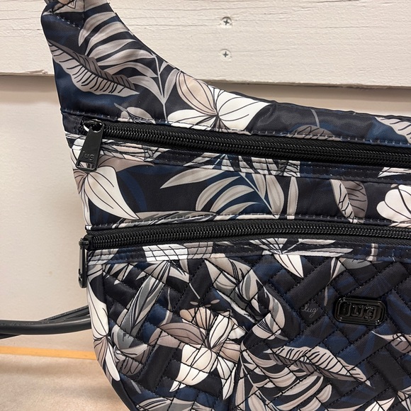 Lug Bag - Floral Black and White Hippy Crossbody Bag - Picture 2 of 10